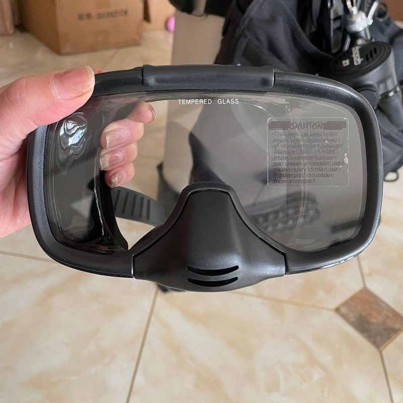 Anti-fog Diving Goggles, Large - Diving Mask 评论和价格