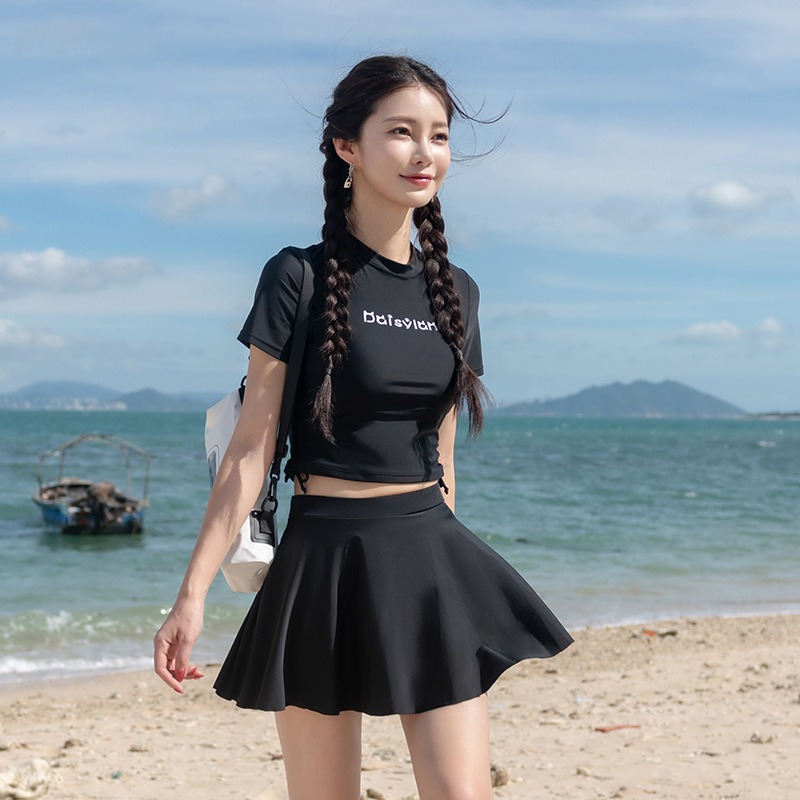 Women's 2-Piece Crop Top Rash  - Rash Guard 评论和价格